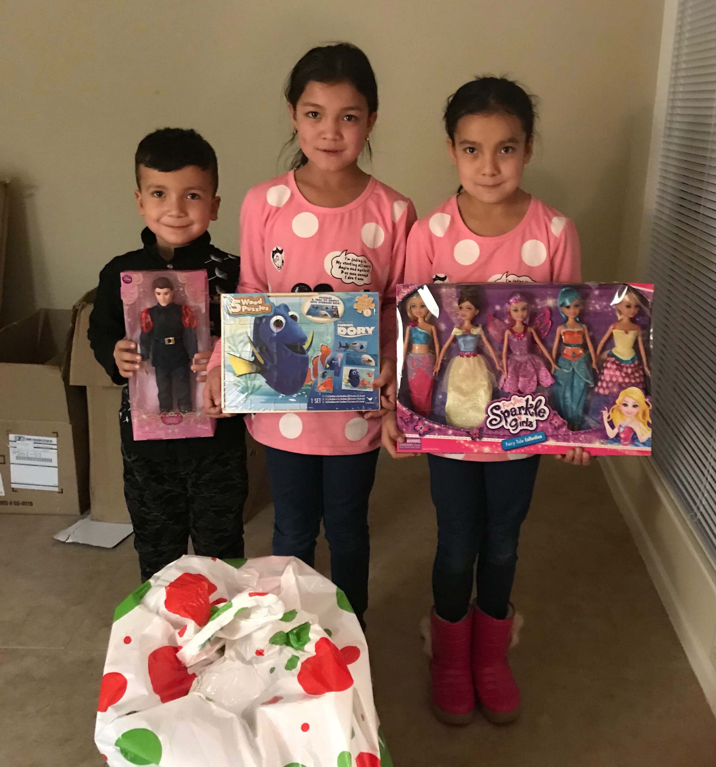 Request Christmas Gifts Through Share Your Blessings - Catholic Charities